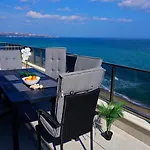 бийч вю - View *