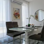 бийч вю - View Apartment Obzor