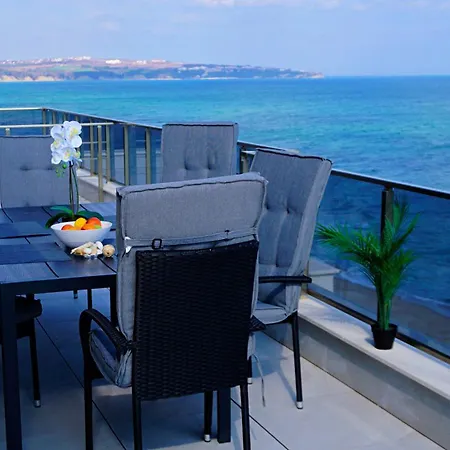 бийч вю - View Apartmán *