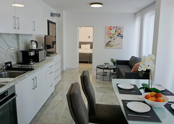 бийч вю - View Apartment